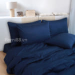 Chăn ga màu xanh dương đậm