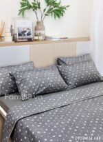 Chăn ga dấu cộng trắng nền xám đậm