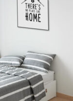 Chăn ga gối kẻ sọc xám trắng - Ảnh 4