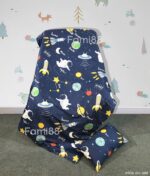 Chăn cotton cho bé đi học Phi Hành Gia